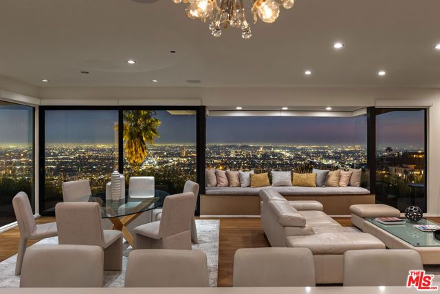 1815 N Crescent Heights Boulevard, West Hollywood, CA 90069