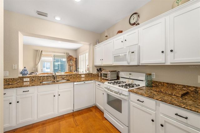 14198 SE 85TH TERRACE, Summerfield, FL 34491