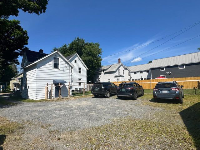28 Diamond Street, St. Albans City, VT 05478
