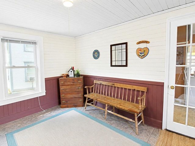28 Diamond Street, St. Albans City, VT 05478