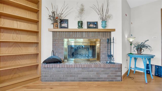 435 Lee Street, Iowa City, IA 52246