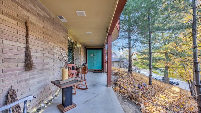 435 Lee Street, Iowa City, IA 52246