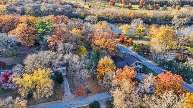 435 Lee Street, Iowa City, IA 52246