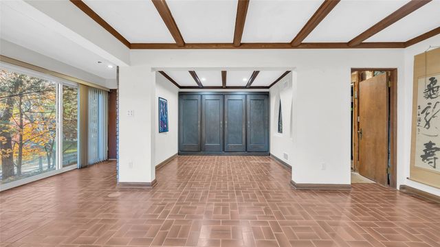 435 Lee Street, Iowa City, IA 52246