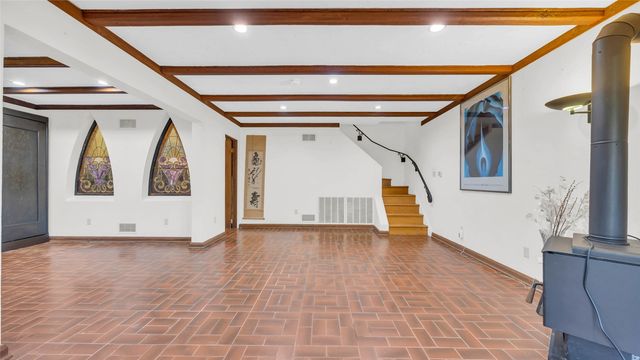 435 Lee Street, Iowa City, IA 52246