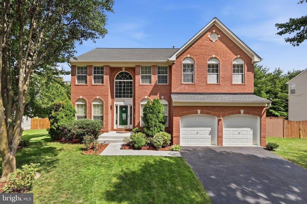 143 BALCH SPRINGS CIR SE, Leesburg, VA 20175