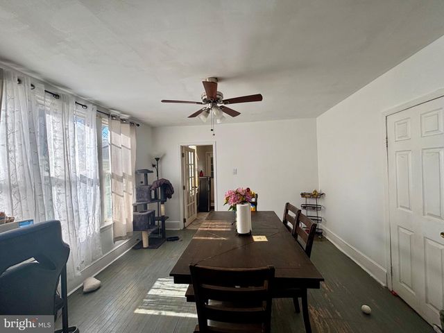 117 LINDEN AVE, Oaklyn, NJ 08107