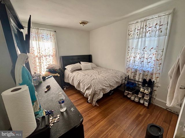 117 LINDEN AVE, Oaklyn, NJ 08107