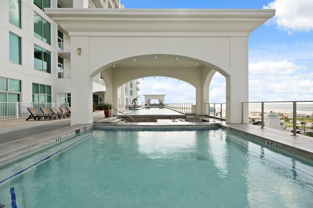 500 Seawall Boulevard 1104, Galveston, TX 77550