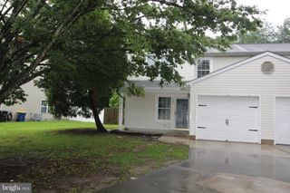 208 MAHOGANY PL, Dover, DE 19901