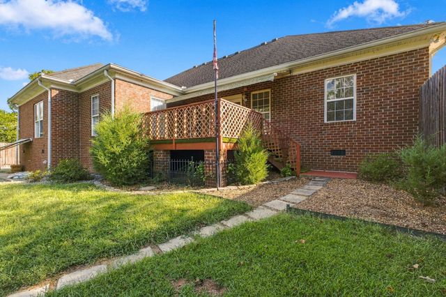 1847 Hartsville Pike, Gallatin, TN 37066