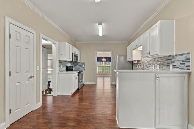 1847 Hartsville Pike, Gallatin, TN 37066