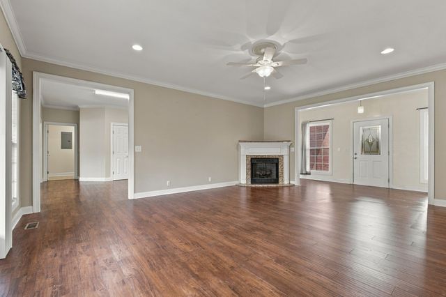 1847 Hartsville Pike, Gallatin, TN 37066