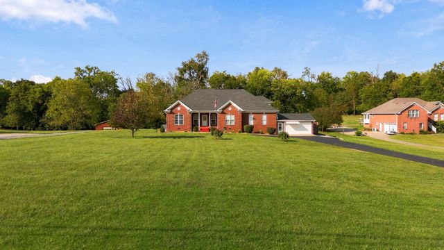 1847 Hartsville Pike, Gallatin, TN 37066