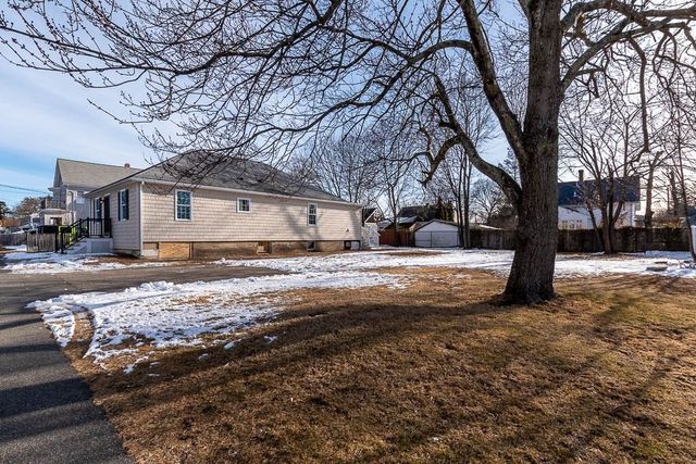 44 Holmes Rd, Dedham, MA 02026