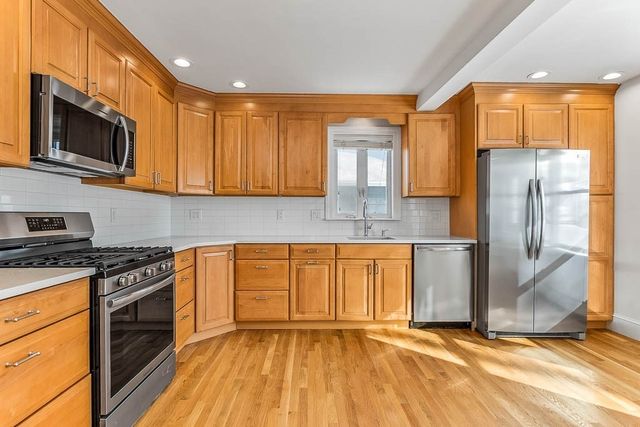 44 Holmes Rd, Dedham, MA 02026