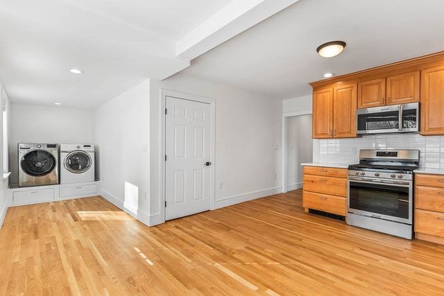 44 Holmes Rd, Dedham, MA 02026