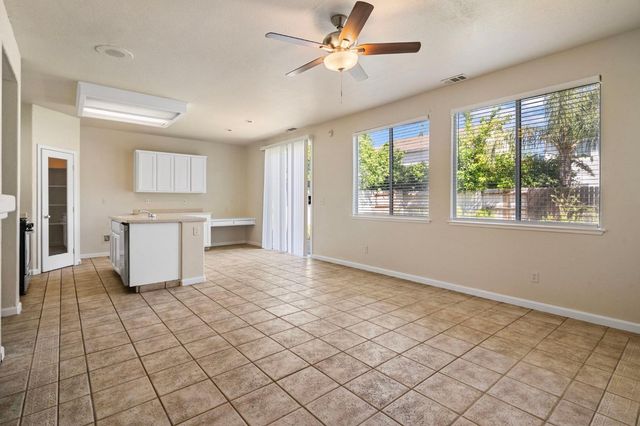 3484 Cathedral Cir, Stockton, CA 95212