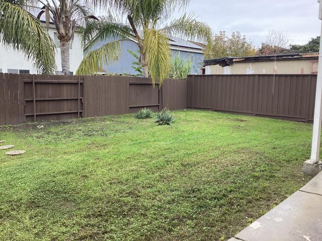 3484 Cathedral Cir, Stockton, CA 95212