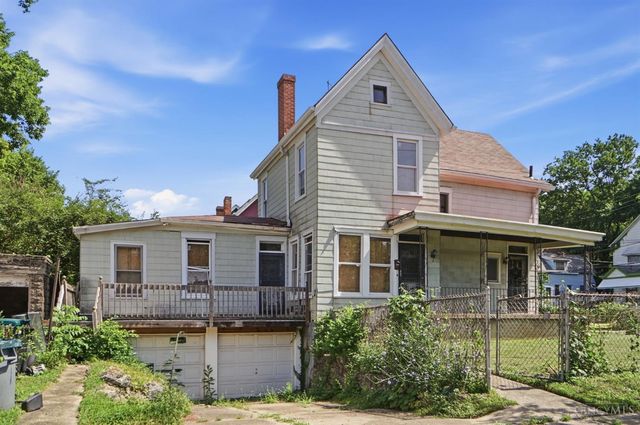 1626 Brewster Avenue, Cincinnati, OH 45207