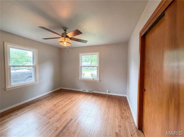 1607 N 17th Street, Belleville, IL 62226