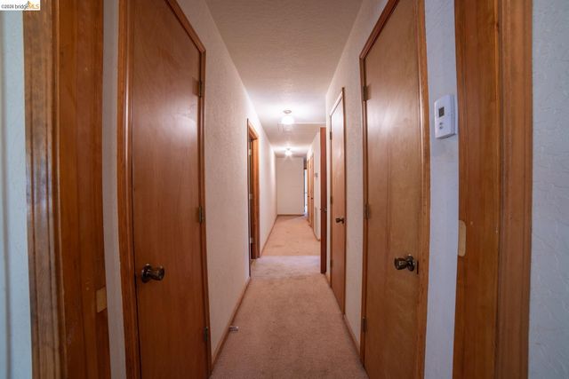 10420 N Airport, Columbia, CA 95310