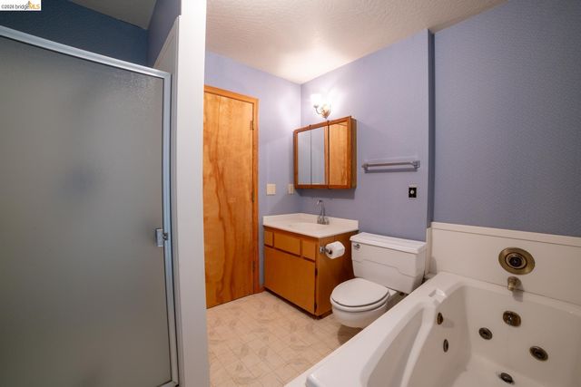 10420 N Airport, Columbia, CA 95310