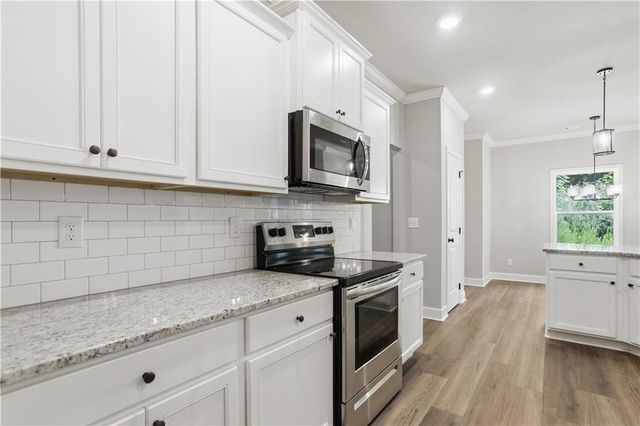 45 Hawthorn Lane, Covington, GA 30014
