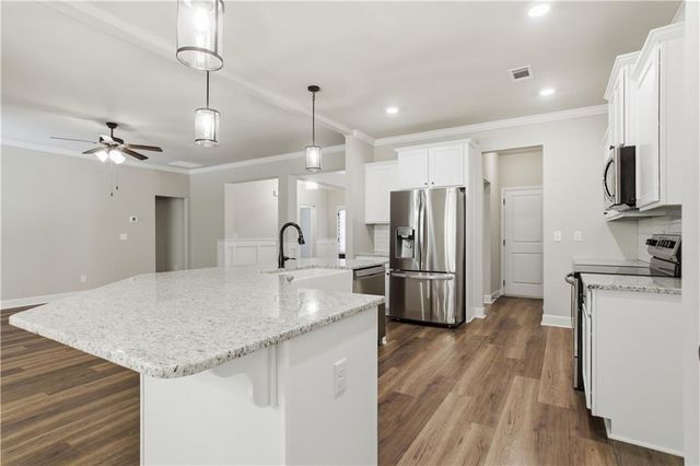45 Hawthorn Lane, Covington, GA 30014
