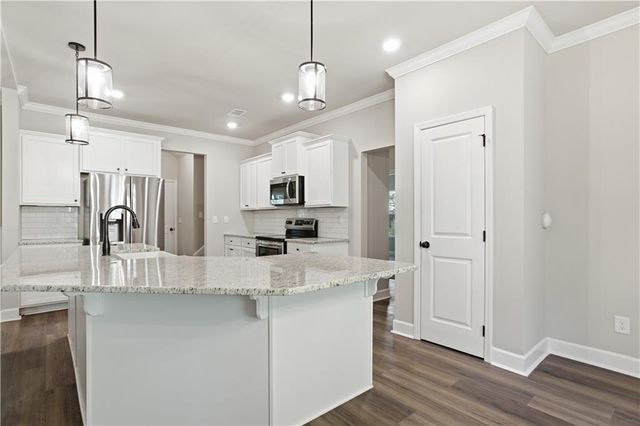 45 Hawthorn Lane, Covington, GA 30014