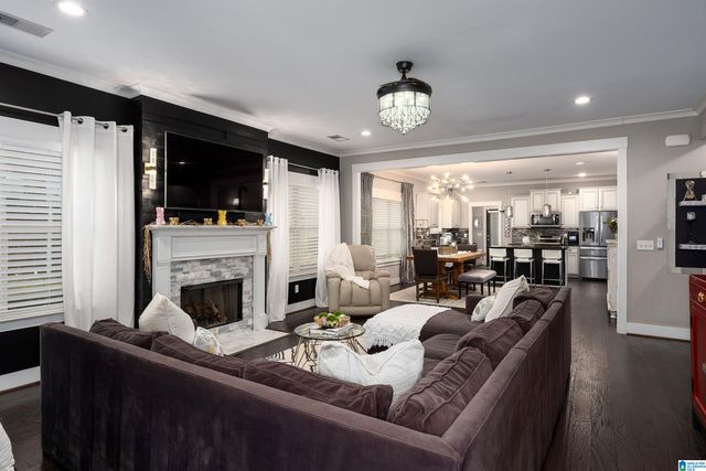 5882 LONGVIEW LANE, Trussville, AL 35173