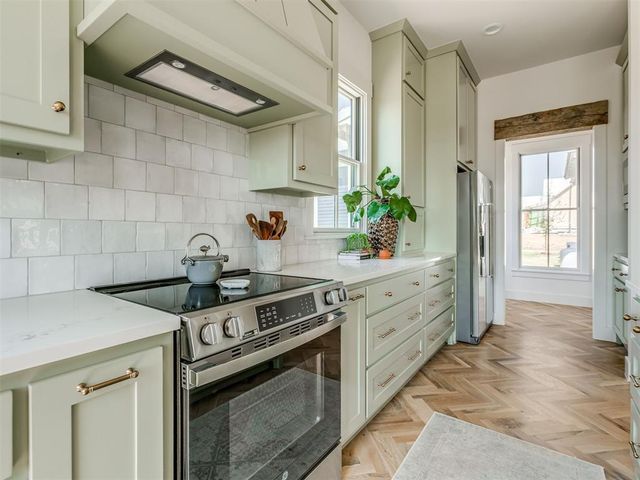 36 Hill Street, Carlton Landing, OK 74432