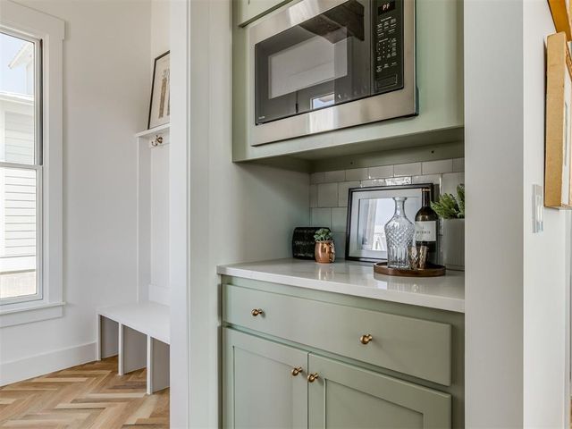 36 Hill Street, Carlton Landing, OK 74432