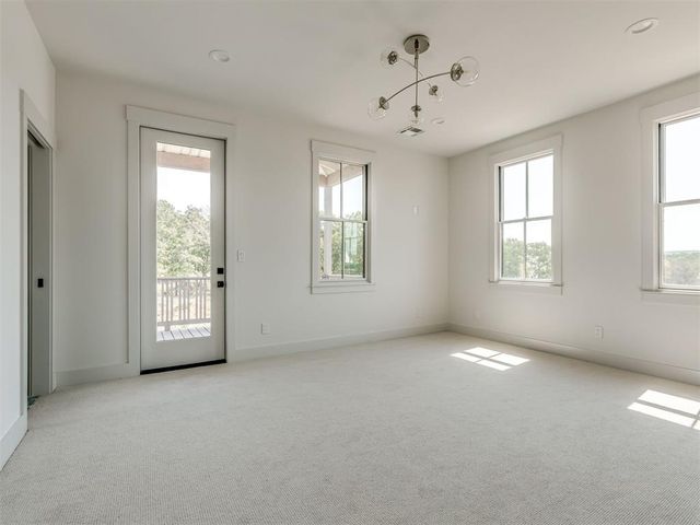 36 Hill Street, Carlton Landing, OK 74432