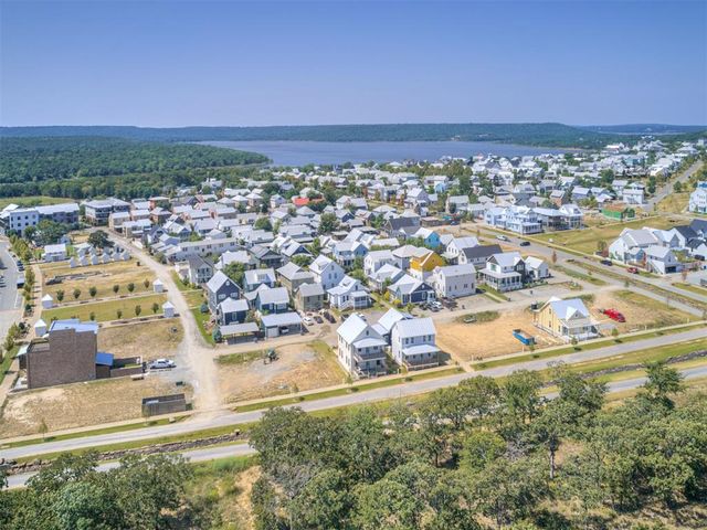 36 Hill Street, Carlton Landing, OK 74432