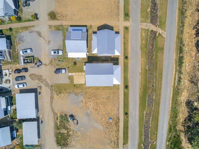36 Hill Street, Carlton Landing, OK 74432