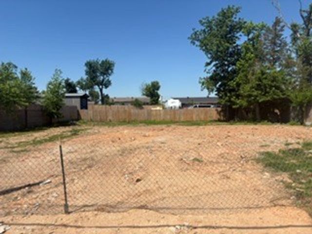 206 N 10th Street, Rogers, AR 72756