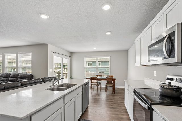 265 NW Charlestown Lane, Waukee, IA 50263