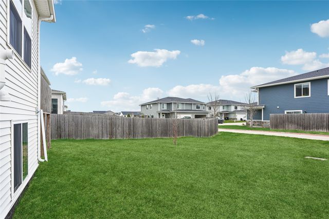 265 NW Charlestown Lane, Waukee, IA 50263