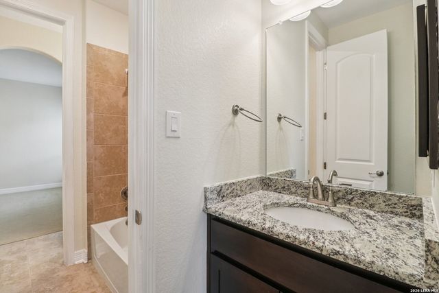 598 Texas Bend, Castroville, TX 78009