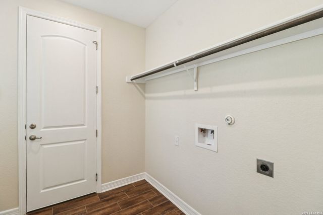 598 Texas Bend, Castroville, TX 78009