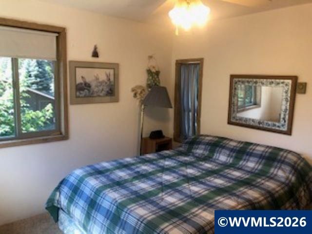 125 N Patton Rd, Detroit, OR 97342