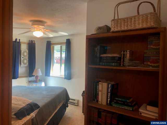 125 N Patton Rd, Detroit, OR 97342