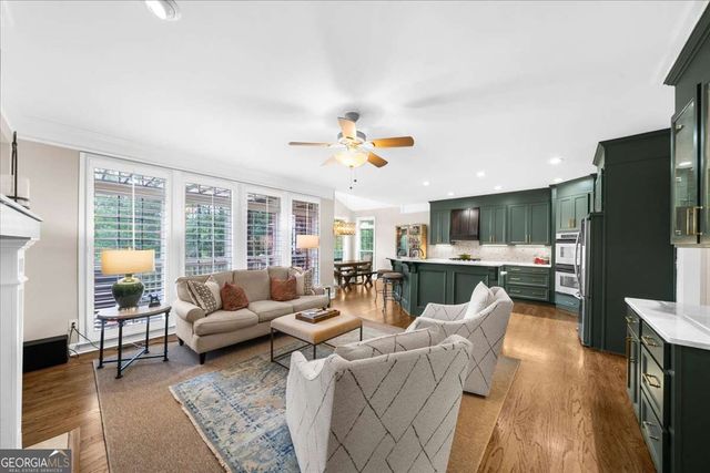 5140 Harbury Lane, Suwanee, GA 30024