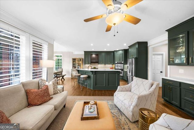 5140 Harbury Lane, Suwanee, GA 30024