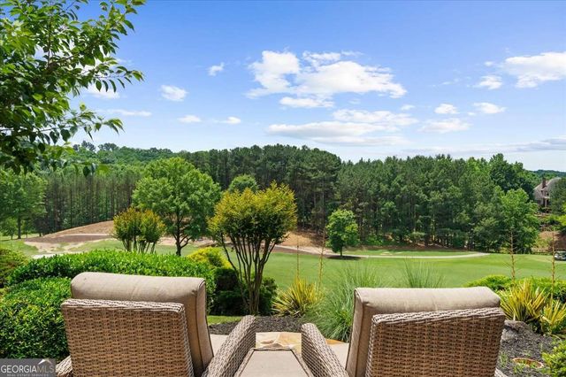 5140 Harbury Lane, Suwanee, GA 30024