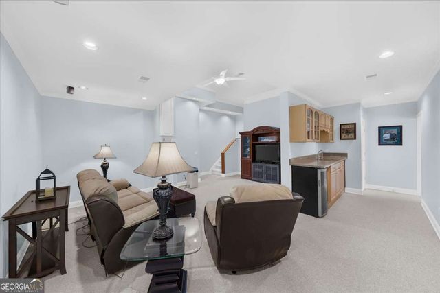 5140 Harbury Lane, Suwanee, GA 30024