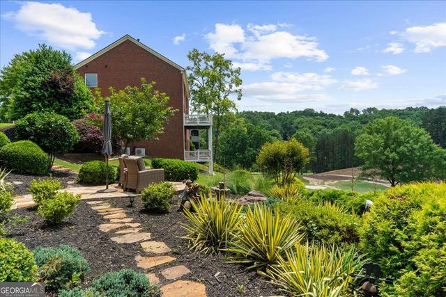 5140 Harbury Lane, Suwanee, GA 30024