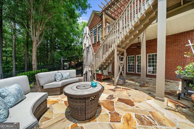 5140 Harbury Lane, Suwanee, GA 30024