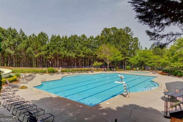 5140 Harbury Lane, Suwanee, GA 30024
